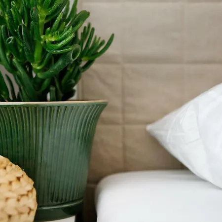 Be In In Prenzlauer Berg Apartment *